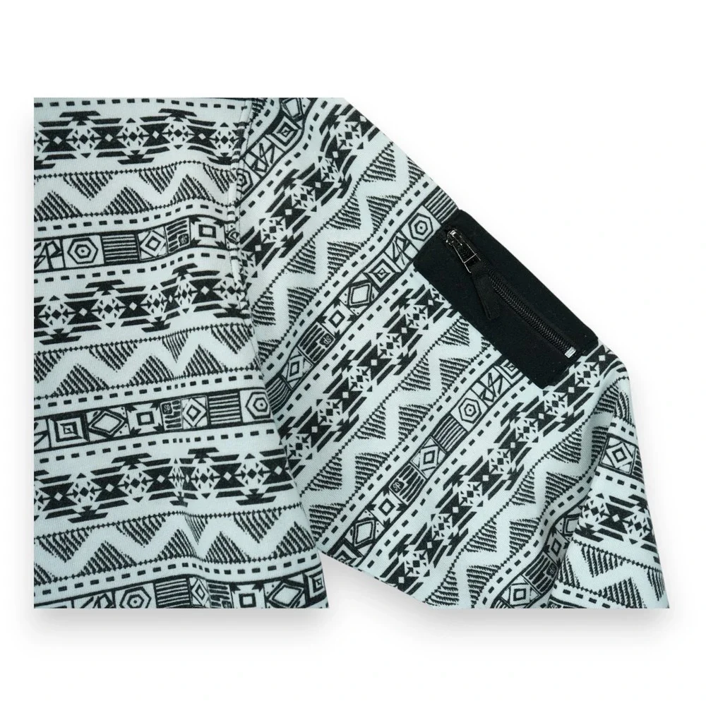 Southpole Sweater Women's XXL White Black Tribal Print Raglan Sleeve Pullover‎